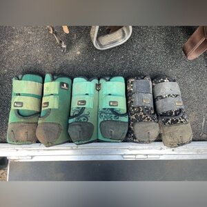 Classic equine horse leg boots size medium